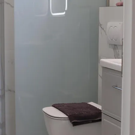 Avli هيماري