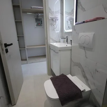 Prázdninový dům Avli Himarë